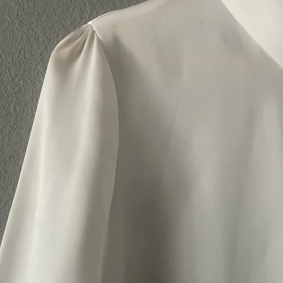 Reiss Classic White Button Down Top - Picture 5 of 7